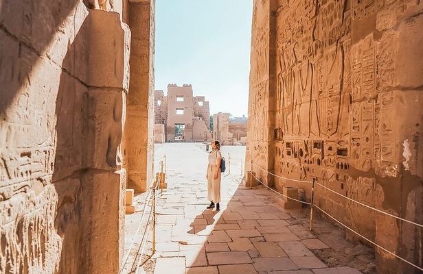 Nile Cruise Magic 4 Days Aswan to Luxor & Abu Simbel. Balloon