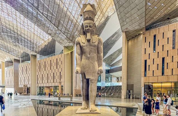 Grand Egyptian Museum and Pyramids of Giza Private Tour