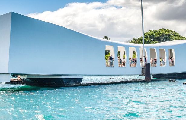 Pearl Harbor Arizona tour from HNL Airport