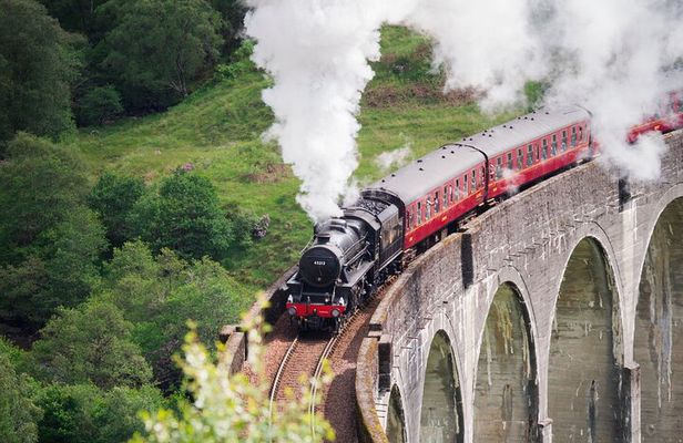 Glenfinnan Viaduct Glencoe and Fort William Tour from Edinburgh