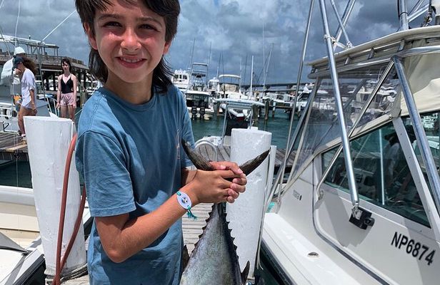 53ft Dream Works Private Charter in Nassau