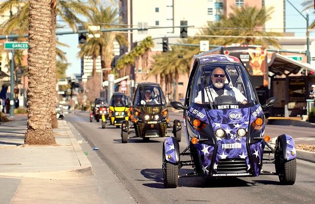 3.5 Hour - Self-Drive Las Vegas Strip Rental + Comedy Show 