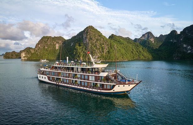 2 Days Le Journey Elegance 5 Star Cruise in Halong and Lan Ha Bay