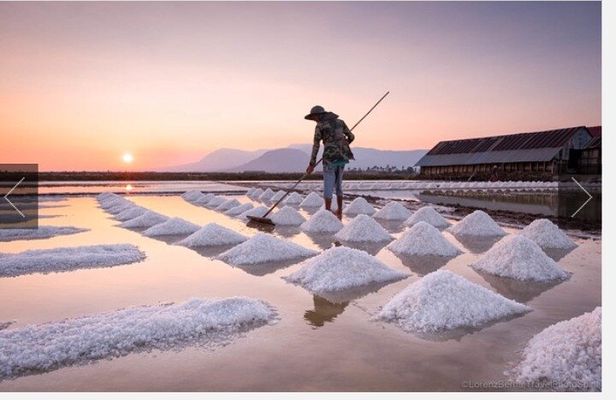 KAMPOT TRAVEL-Pepper farm. Cave.Secret lake-Crab market & Salt...