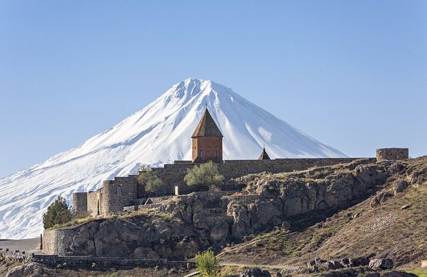 Day Trip to Khor Virap, Noravank, Areni Cave, Wine Tasting
