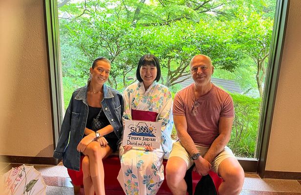 Private Hakone Kimono costume Photo Tour with Hotel Pick-up