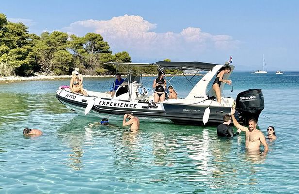 Island-Hopping, Swimming & Snorkeling SpeedBoat Tour from Zadar