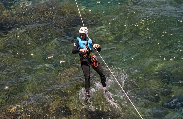 Coastering in Gran Canaria (Aquatic Route in the ocean cliffs)
