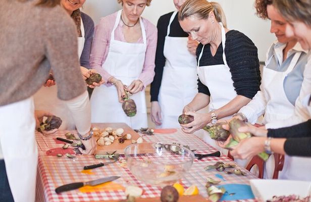Pasta Fresca Hands-on Cooking Class with a Local in Como