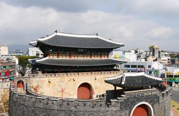 Korea Folk Village and Whasung Fortress Private Tour