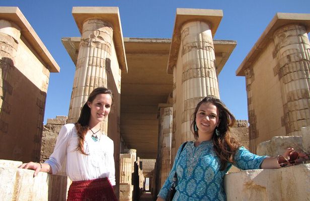 Private tour for Sakkara pyramids, Dahshur Pyramids and Memphis 
