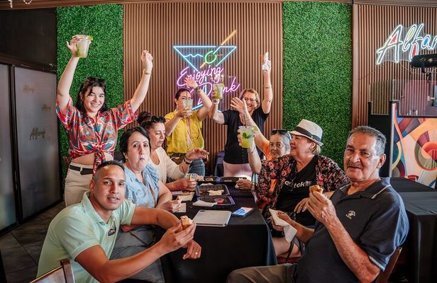 Calle Ocho Walking Tour: Cuban Cuisine, Cigars, and Live Salsa