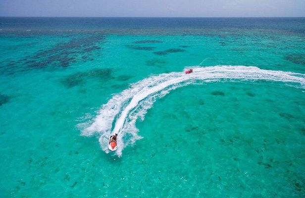 Jet Ski Adventure to Split Rock, Pirates Cove, Iguana Bay Cay