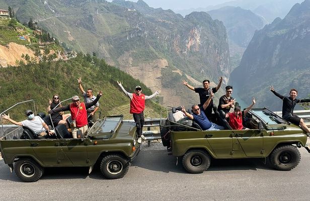 Ha Giang Army open Air Jeep 3 Days 2 Night Tour