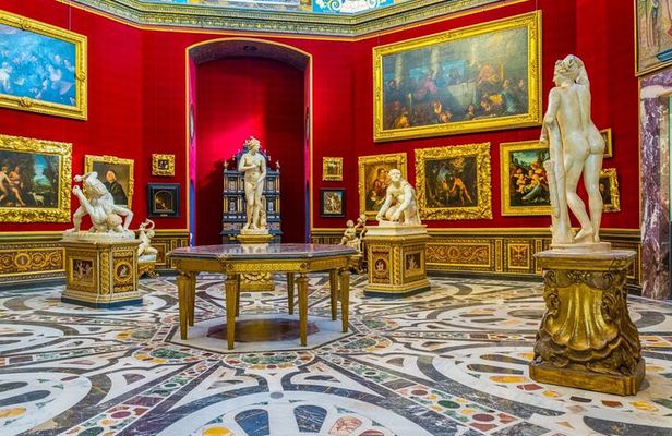 Uffizi Gallery Guided tour with Timed Entry Tickets