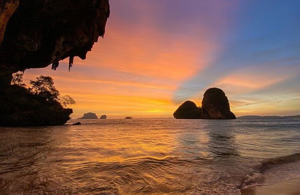 Krabi 7 Islands Sunset Tour with Bioluminescent Plankton + BBQ