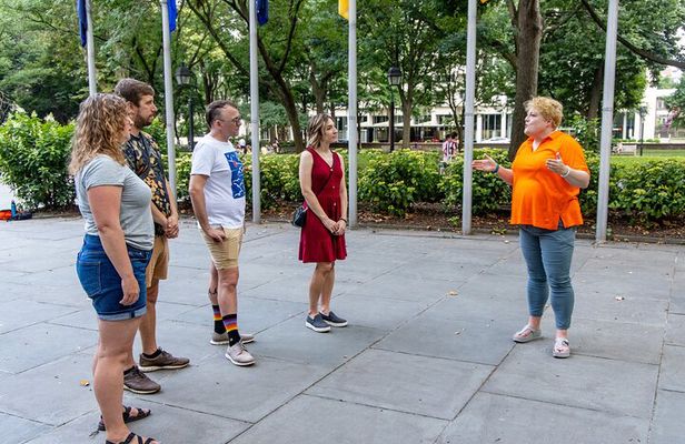 Independence Mall (Entrance to 2 Historic Sites) 2.5 Hour Walking