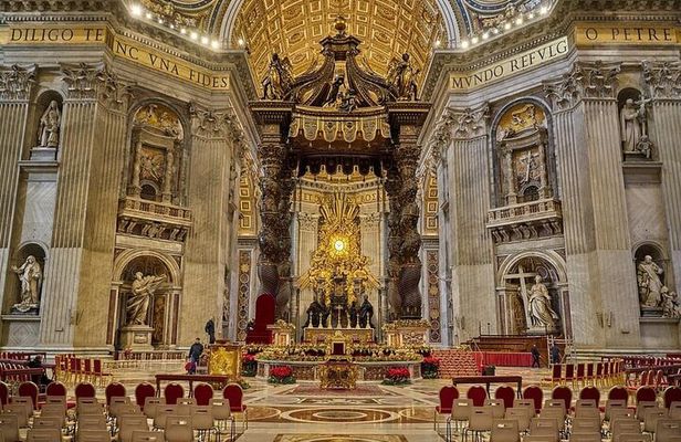 Rome: In-Depth St. Peter's Basilica Tour with Tour Guide