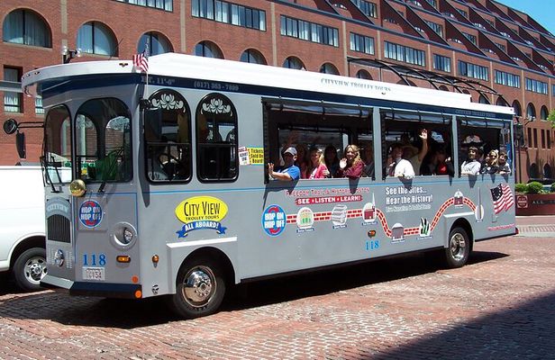 80-Min Non-Stop Narrated Tour of Historic Boston & Freedom Trail