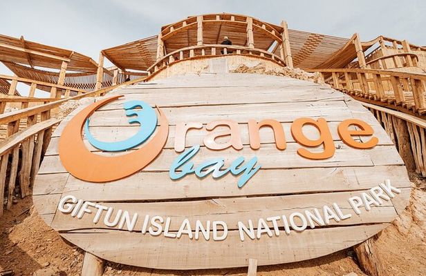 Orange Bay Island Private Boat With Lunch & Transfer - Hurghada