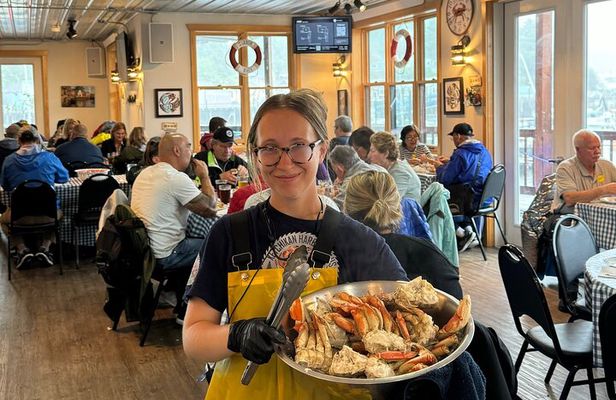 Lumberjack Show and Harbor Haus Crab Feast