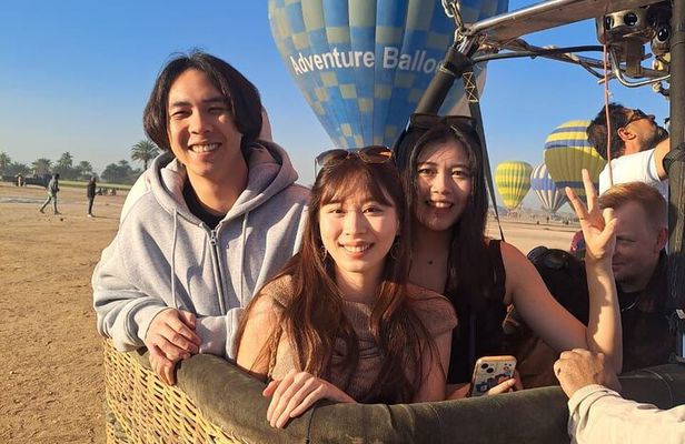 Sunrise Hot Air Balloon Ride in Luxor