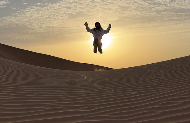 Empty Quarter Desert Sunset tour