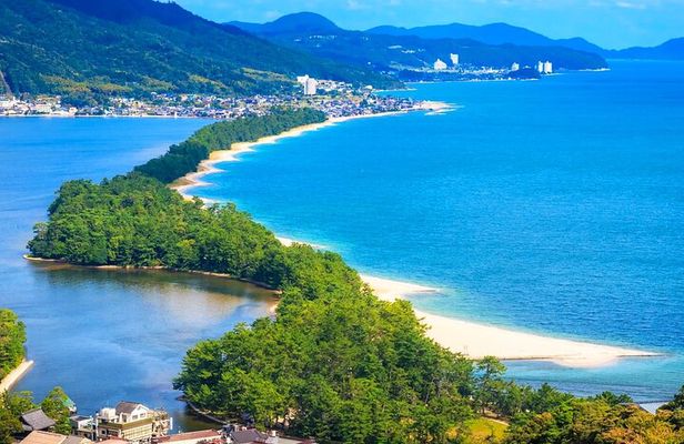 Kyoto's coast Amanohashidate and Ine Boathouse Full-Day Tour