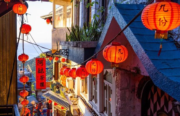 Taipei: Yangmingshan, Yehliu, Jiufen, Shifen Full Day Tour