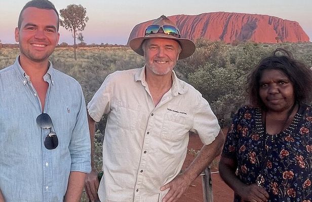 Sunrise Uluru Private Tour