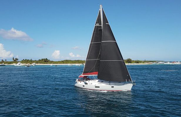 Private Half-Day Sailing and Snorkeling Tour