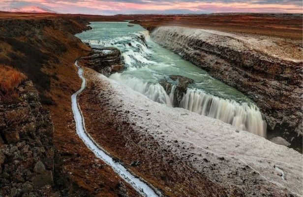 Private Golden Circle Day Tour + Northern Lights(optional)