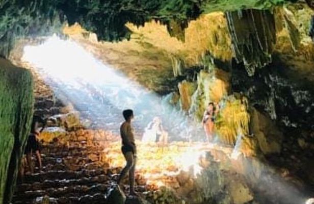 Rangko Cave And Sand Island Labuan Bajo