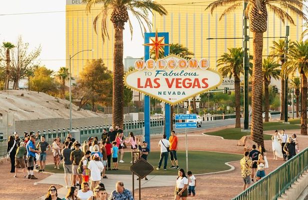Vegas Explorer: Hop-On Hop-Off Adventure at Your Own Pace