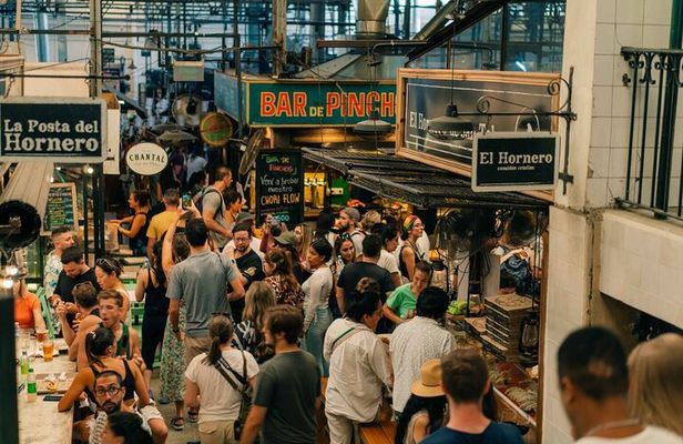 Historical Guided Food Tour of San Telmo with Street Food, Drinks