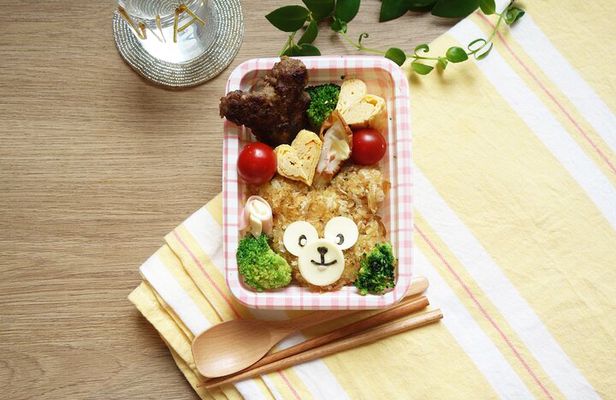 Create a Kawaii Teddy Bear Bento in Tokyo