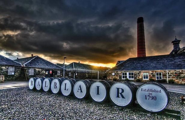 North Whisky Tour: To Highland Malt Whisky Trail +Dunrobin Castle