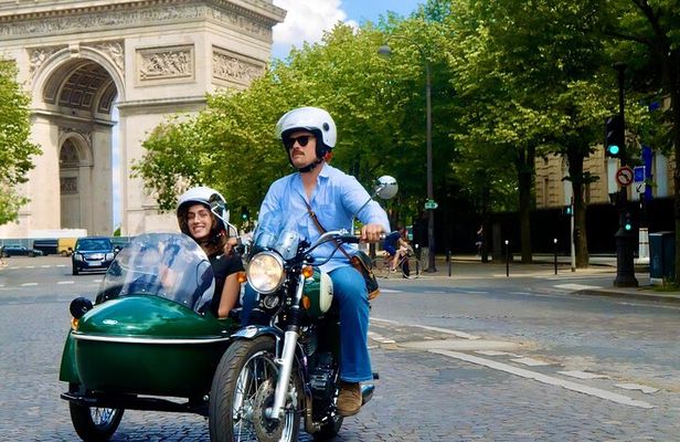 Explore Paris on a Side Car with a Local
