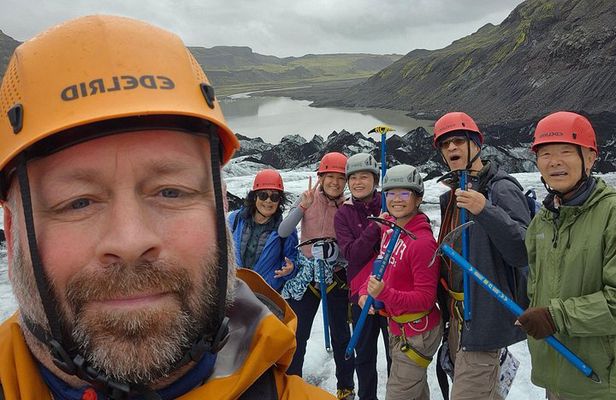 2 Days Iceland Aurora and Golden Circle South Coast Glacier Hike