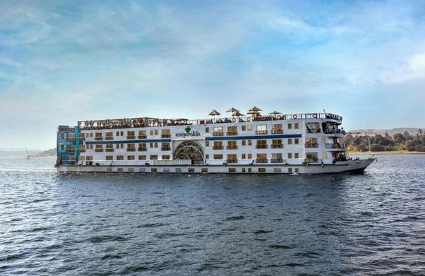 5 Day 4 nights Nile Cruise from Luxor To Aswan With Private Tours