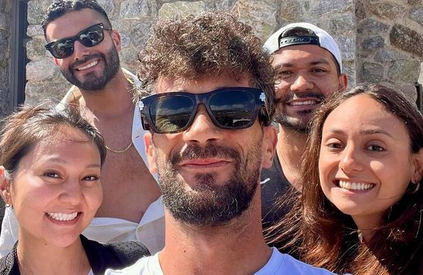 Explore Mykonos with local guide and Jeep Renegade Private Tour