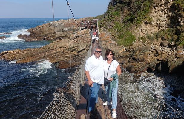 1 Day Garden Route Tour from Port Elizabeth to the Crags