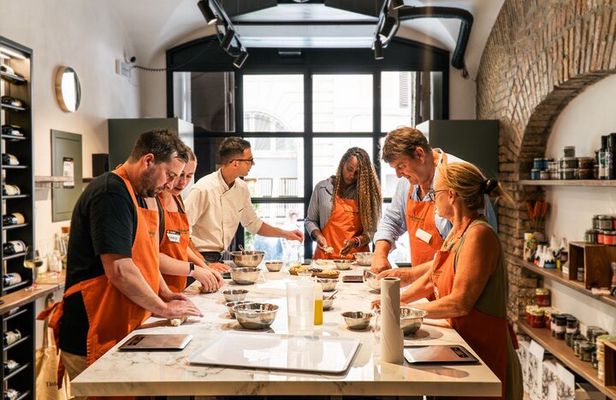 Pizza and Gelato Making Experience with Fine Italian Wine in Rome