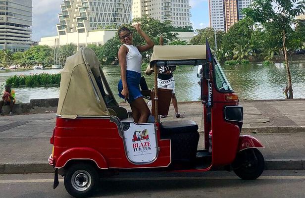 Tuk Tuk Private Safari Tour Exploring Sri Lanka's Capital Colombo