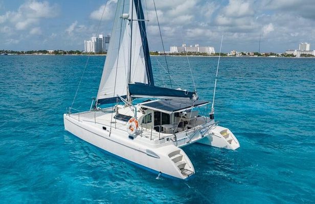Private Isla Mujeres Catamaran Snorkeling & Open Bar Experience