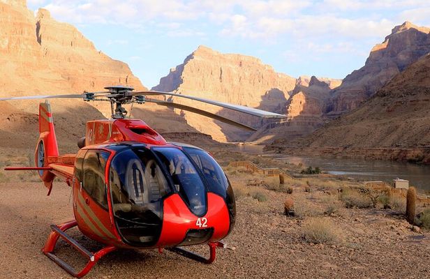 Grand Canyon West, Hoover Dam Stop and Optional Lunch and Skywalk