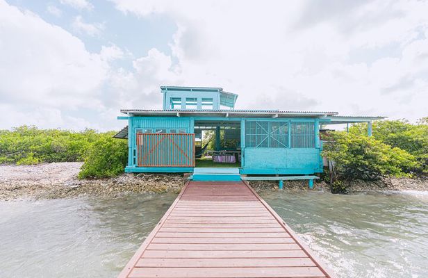 Classic 3hours Private Adventure:Snorkel & Explore Hidden Spots