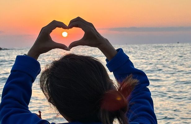 Daytona Beach: Sunrise Cruise on the Atlantic Ocean