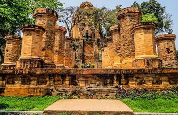 Exploring Nha Trang City Half Day Tour