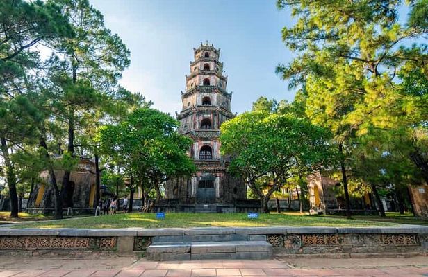 Private Day Trip to Imperial City From Hoi An or Da Nang 